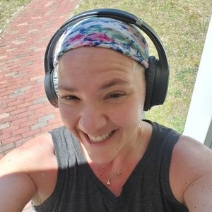 Meet your Posher, Sharon